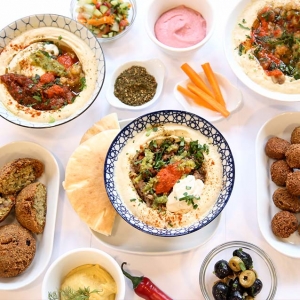 orientalische spezialitäten falafel bestellen momen food